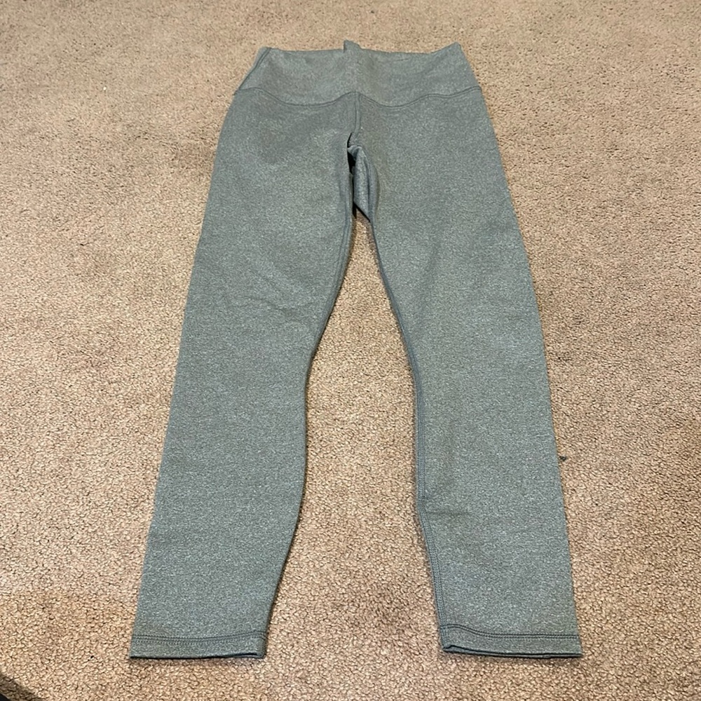 Fabletics grey leggings